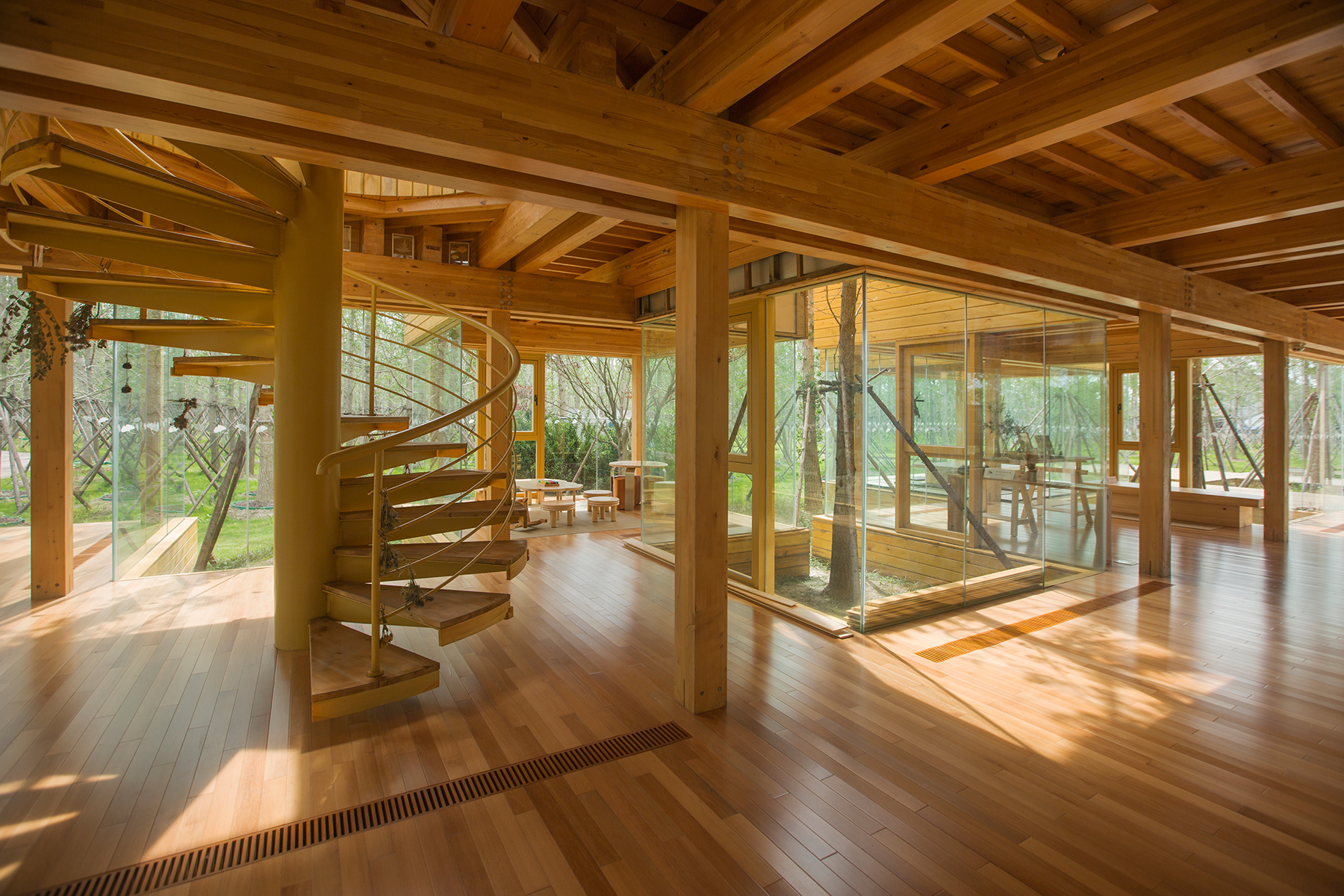 MADAM-HEXIA-gingko-swan-lake-tea-house-designboom-014a