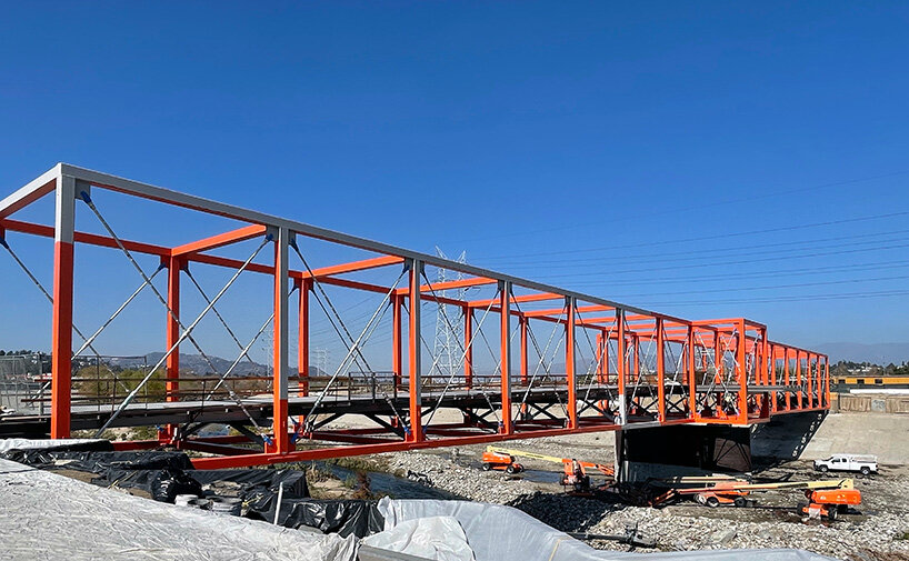 SPF:architects designs 'rumblefish' bridge to inspire community collision in los angeles