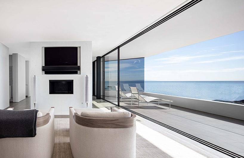 SPF:architects Renovates Malibu Beach House To Maximize Ocean Views