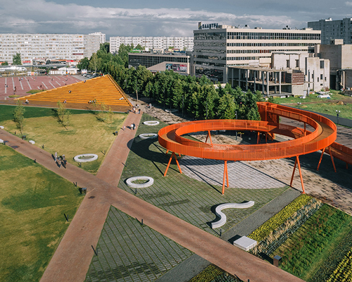 DROM curates vibrant, contemporary landscape across public square in russia