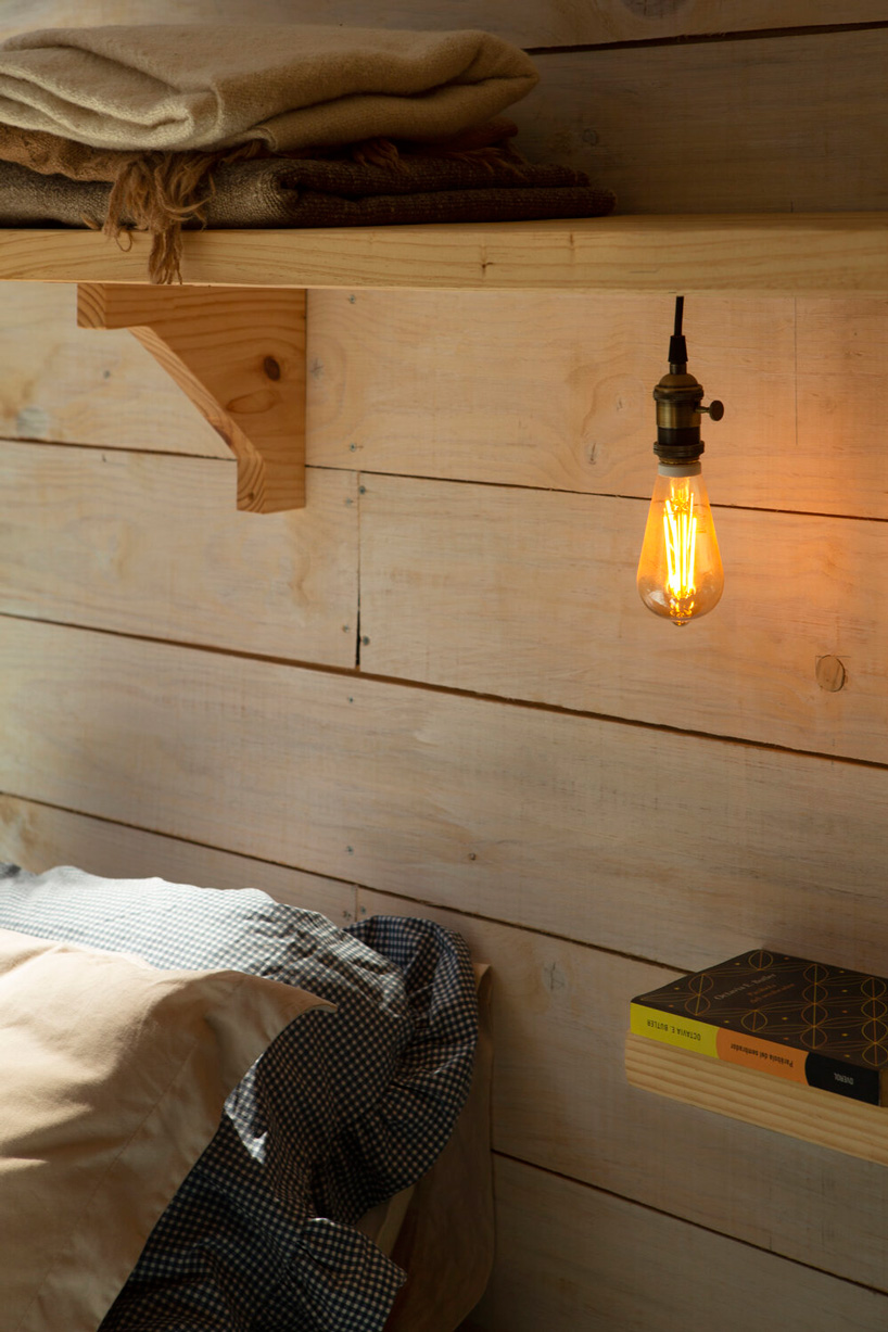 constanza domínguez + plannea arquitectura convert shipping containers into house in chile