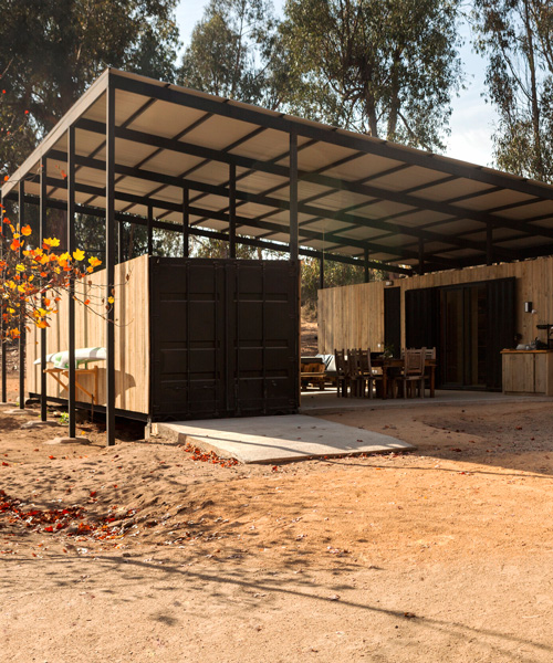 constanza domínguez + plannea arquitectura convert shipping containers into house in chile