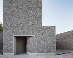 estudio macías peredo sculpts 'privada lomas del valle,' a fortress-like gate in mexico