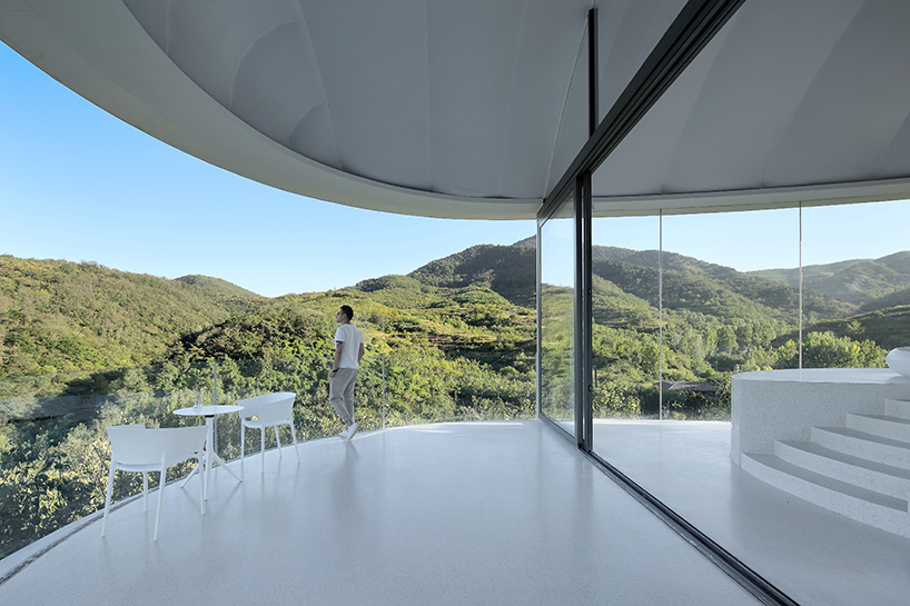 line+ studio conceives jiunvfeng study on mount tai as a 'suspended cloud'