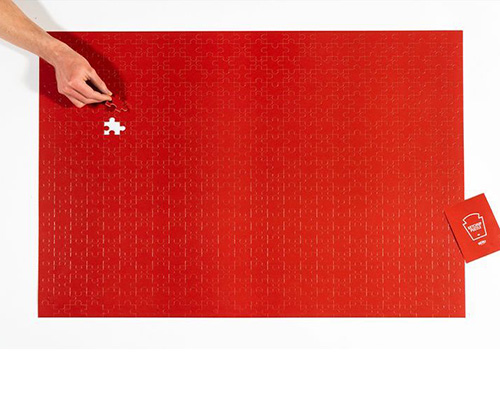 heinz made a ketchup jigsaw puzzle where every piece looks the same