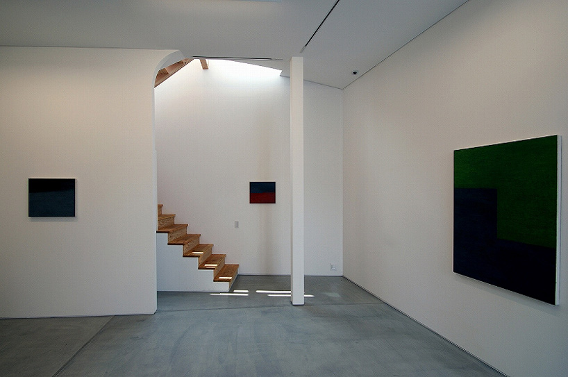 kensaku tohmoto architects combines house with gallery in otsu, japan