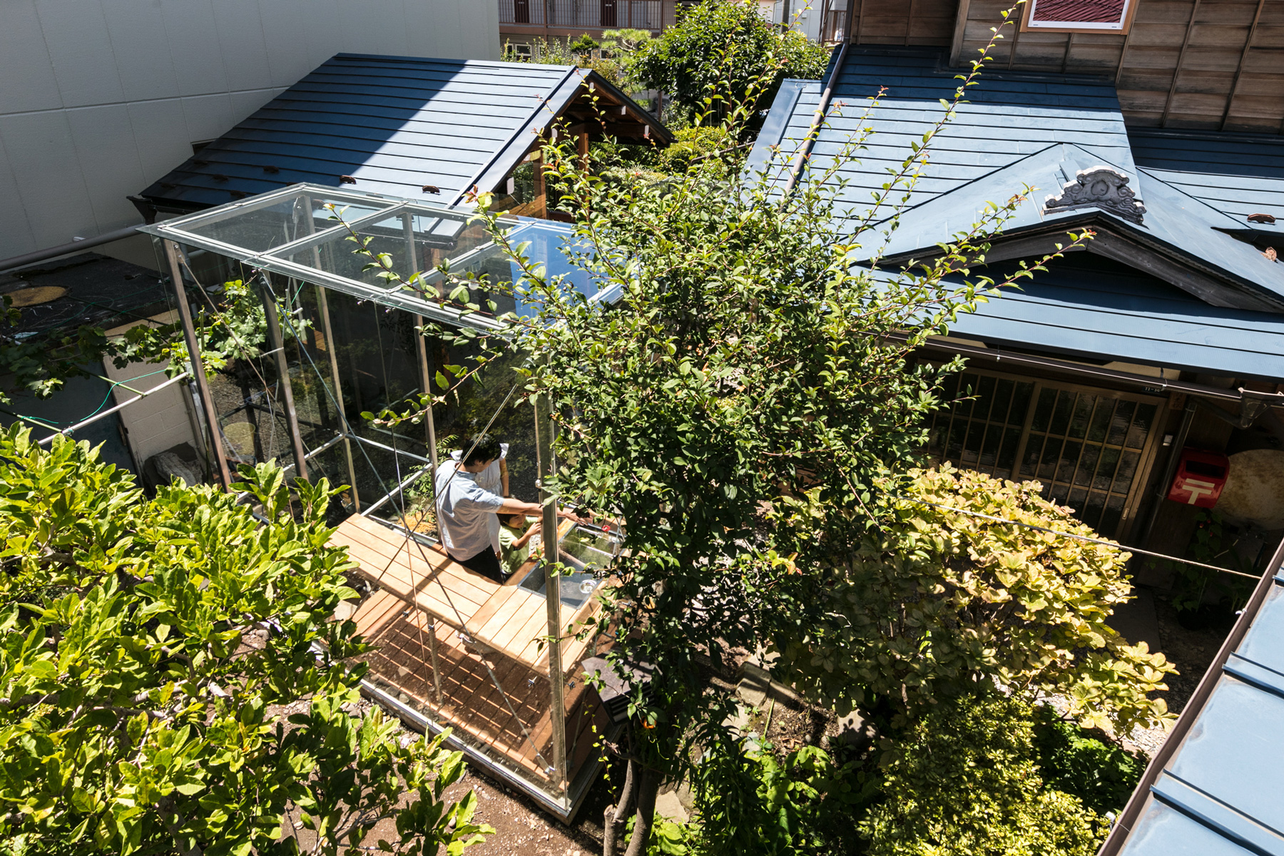kiyoaki takeda adds six annexes to historic house renovation in nagano, japan