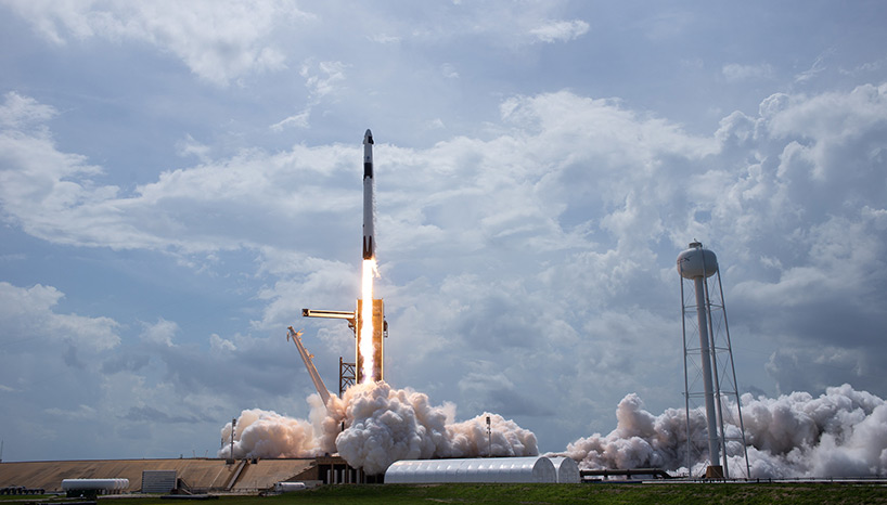 watch live: SpaceX + NASA astronauts successfully dock at the international space station