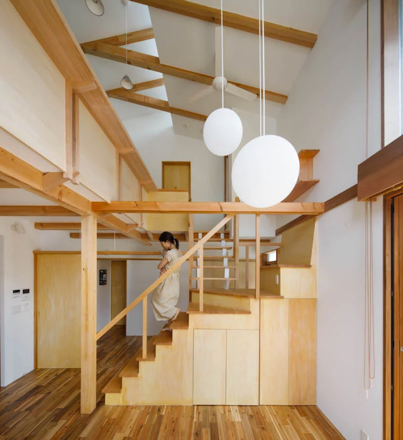 studio tawaraya connects wooden 'sorimachi' house with its surroundings in japan