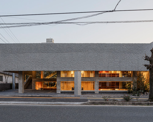 toru shimokawa wraps concrete 'belt' around boutique clothing store in japan