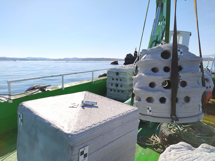 3D-printed artificial reefs immersed in european bays as part of 3Dpare project