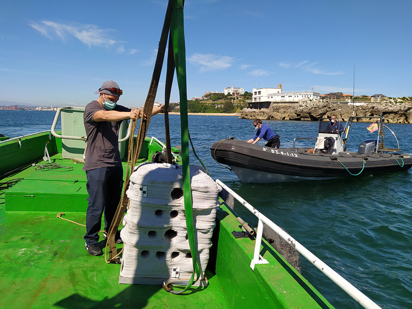 3D-printed artificial reefs immersed in european bays as part of 3Dpare project