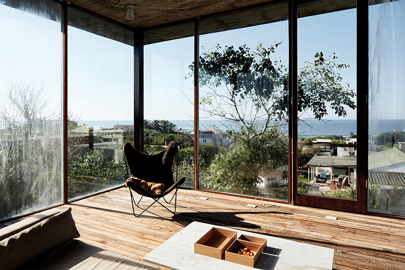 alejandro sticotti's 'la pedrera' holiday home in uruguay takes in views of the atlantic ocean