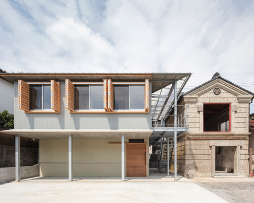 araki + sasaki architects combines three volumes into one residential complex in asaka, japan