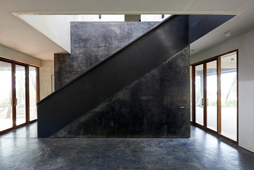 architecture brio rebuilds a beach house in india, repairing its relationship with the coast