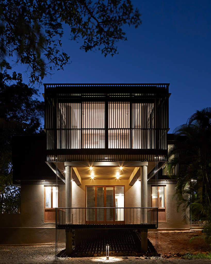 architecture brio rebuilds a beach house in india, repairing its relationship with the coast