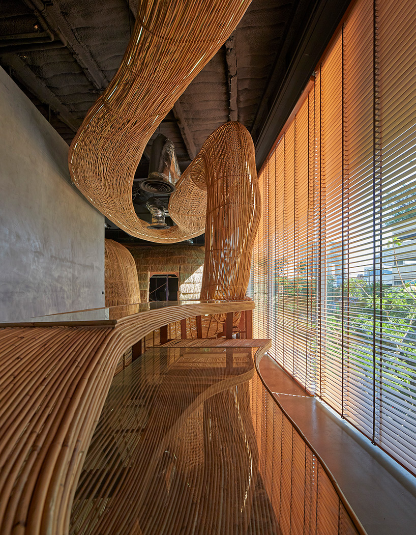 Yoga studio 'pod' with instructor. Vikasa Yoga Centre, Bangkok, Thailand.  Architect: Enter Projects , 2020 Stock Photo - Alamy