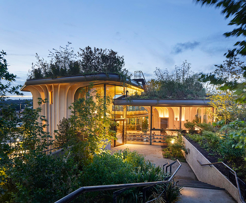heatherwick studio designs maggie's centre in leeds as a group of three large-scale planters