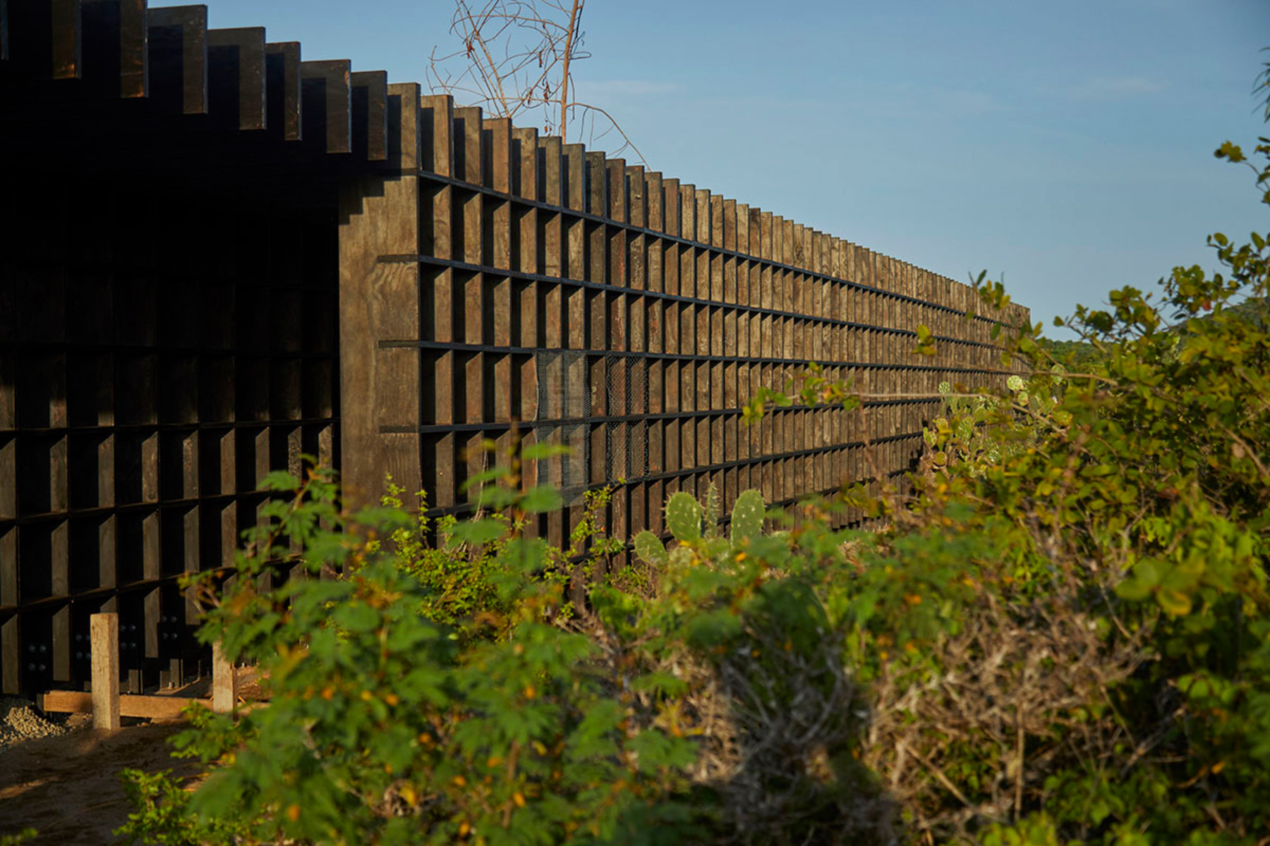 kengo-kuma-casa-wabi-chicken-coop-mexico-designboom-1800b