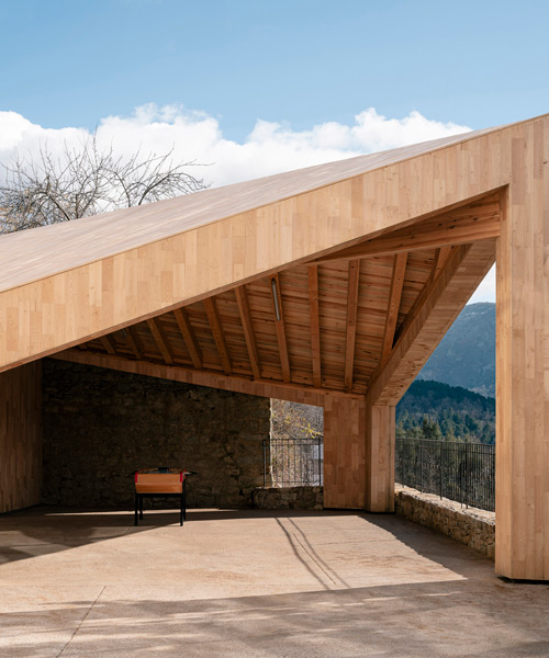 orma architettura completes glued laminated timber playground shelter in corsican village
