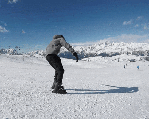turn your shoes into mini skis with snowfeet, a combination of skis and skates