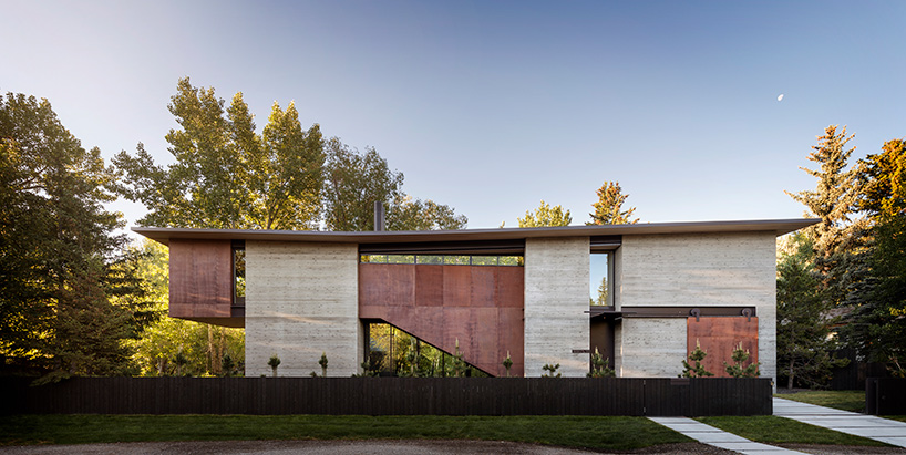 interview: tom kundig discusses his collaborative, hands on approach to architecture