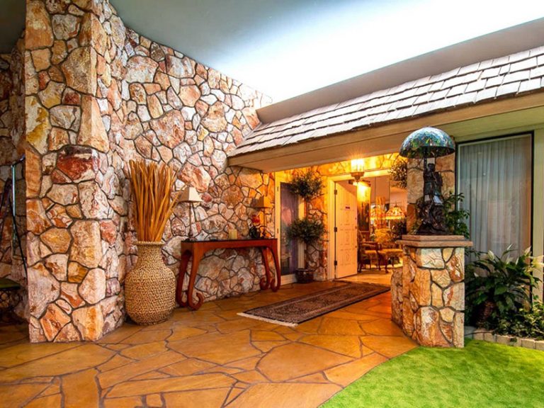 this underground doomsday bunker in las vegas is on sale for 18 million