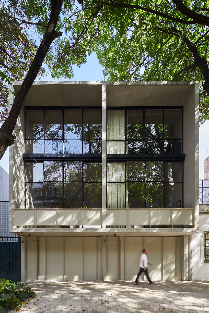 Ppaa Fits Two Minimal Dwellings Pachuca On Narrow Mexico City Lot