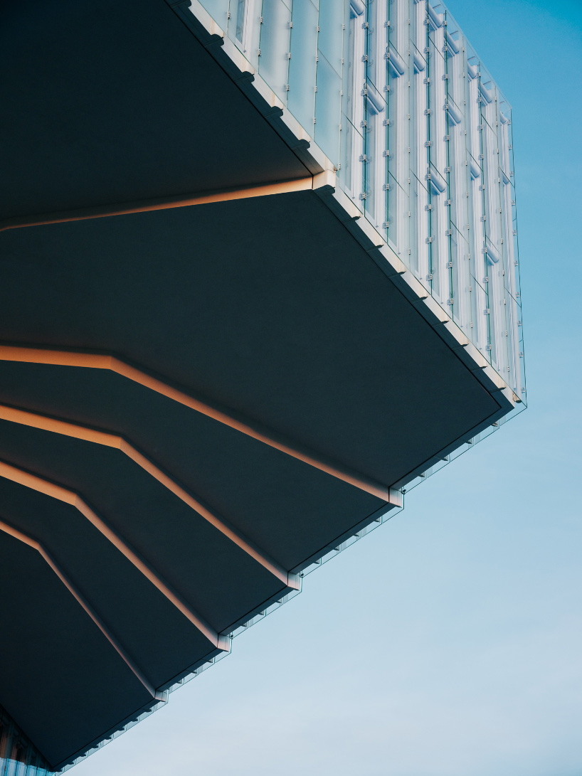 atelier oslo + lundhagem cantilever oslo's new main library to create sheltered entrance