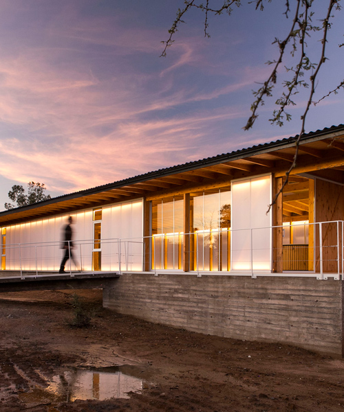 DEMO arquitectos completes 'merino wool center' for artisans in chile