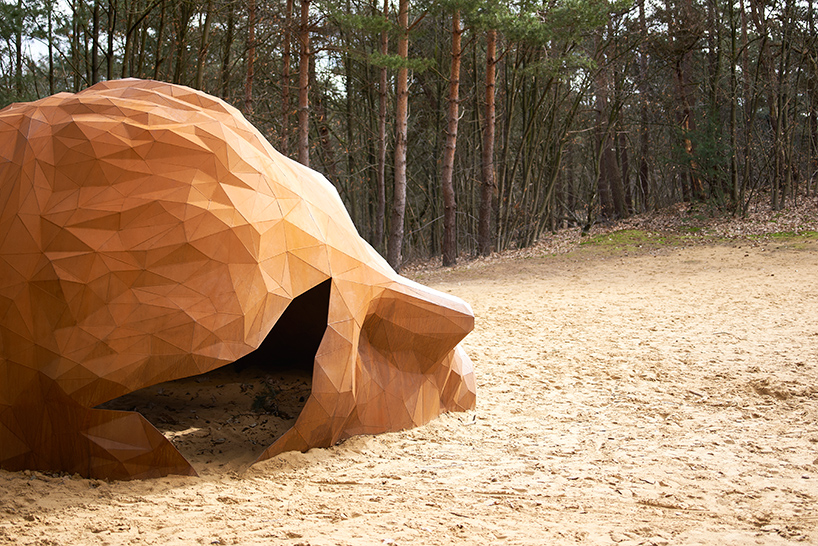 giant sculpture gijs vaerenbergh