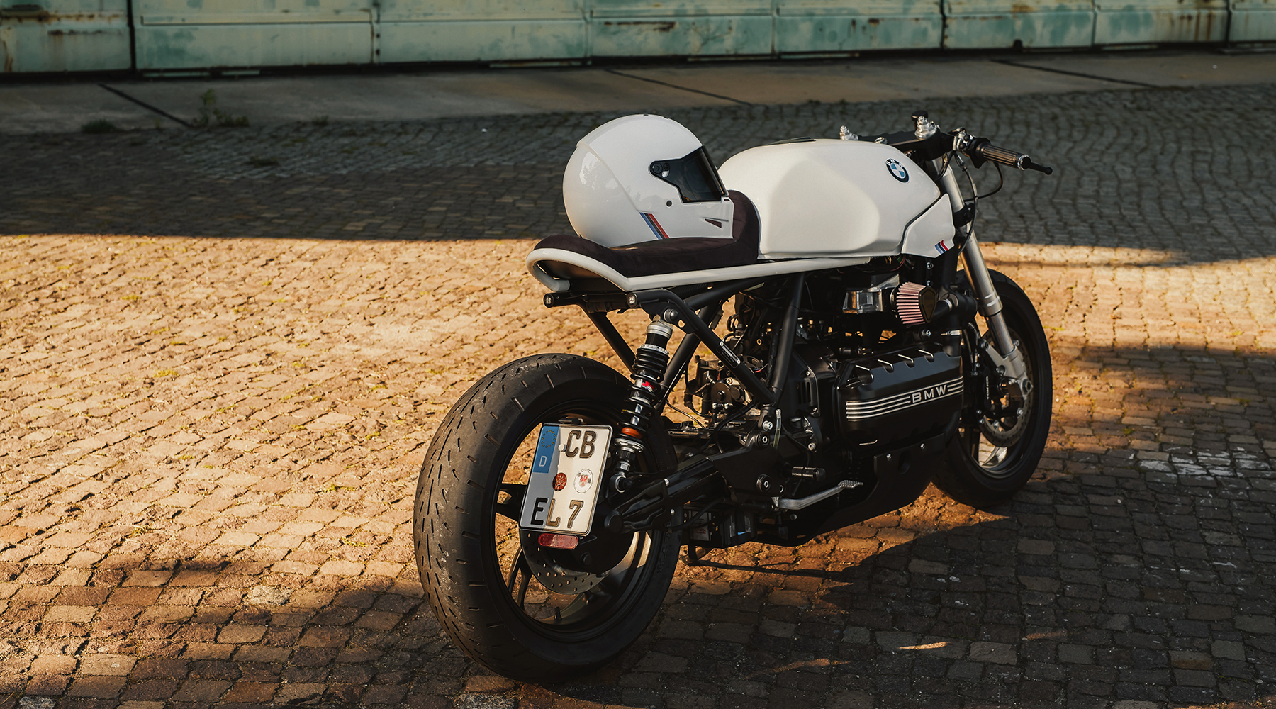 Motocrew Crafts Minimalist M Power Revamp To Bmw K100 Rs Motorcycle