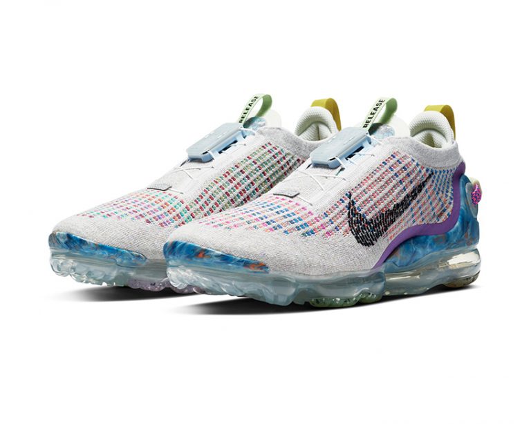 black and yellow air max womens