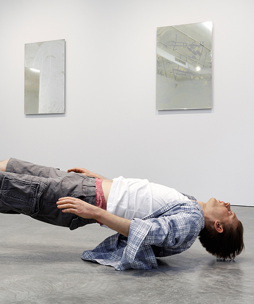 hyperreal 'josh' floats within 'alone gallery,' an exhibition space made for social distancing