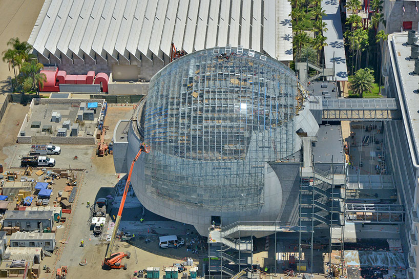 Galeries Lafayette Dome, Saflex