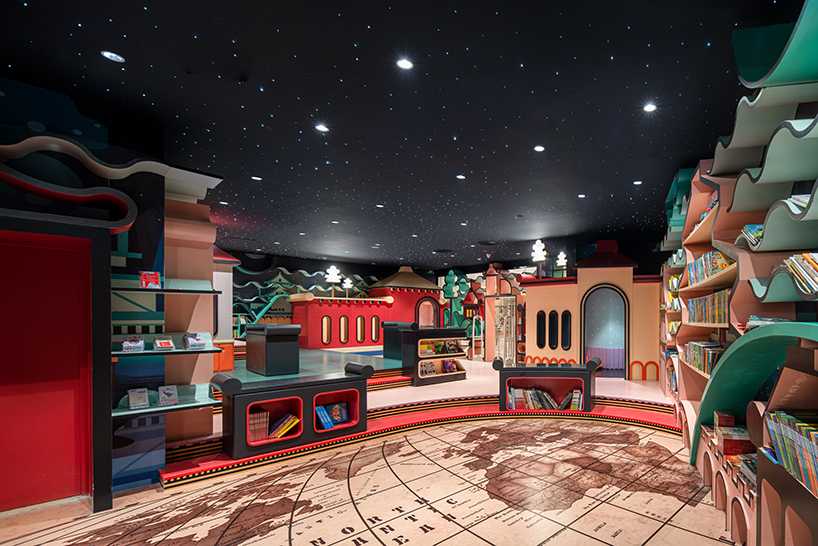 contemporary moon gates connect x+living's zhongshuge bookstore in beijing