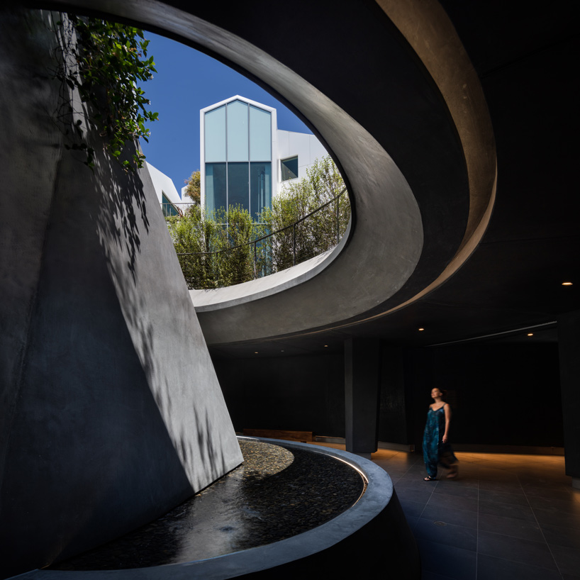 MAD architects completes 'gardenhouse' residences in los angeles