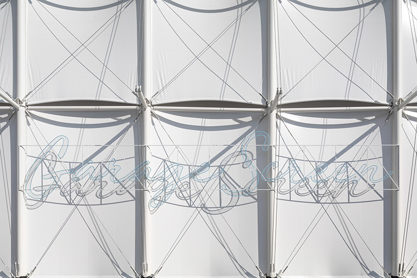 SNKH's pop-up cinema at moscow's garage museum resembles an inverted bedouin tent