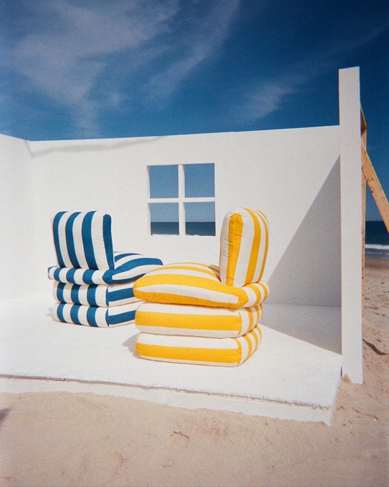 the pillow chair by ash NYC evokes the summertime mood of the italian