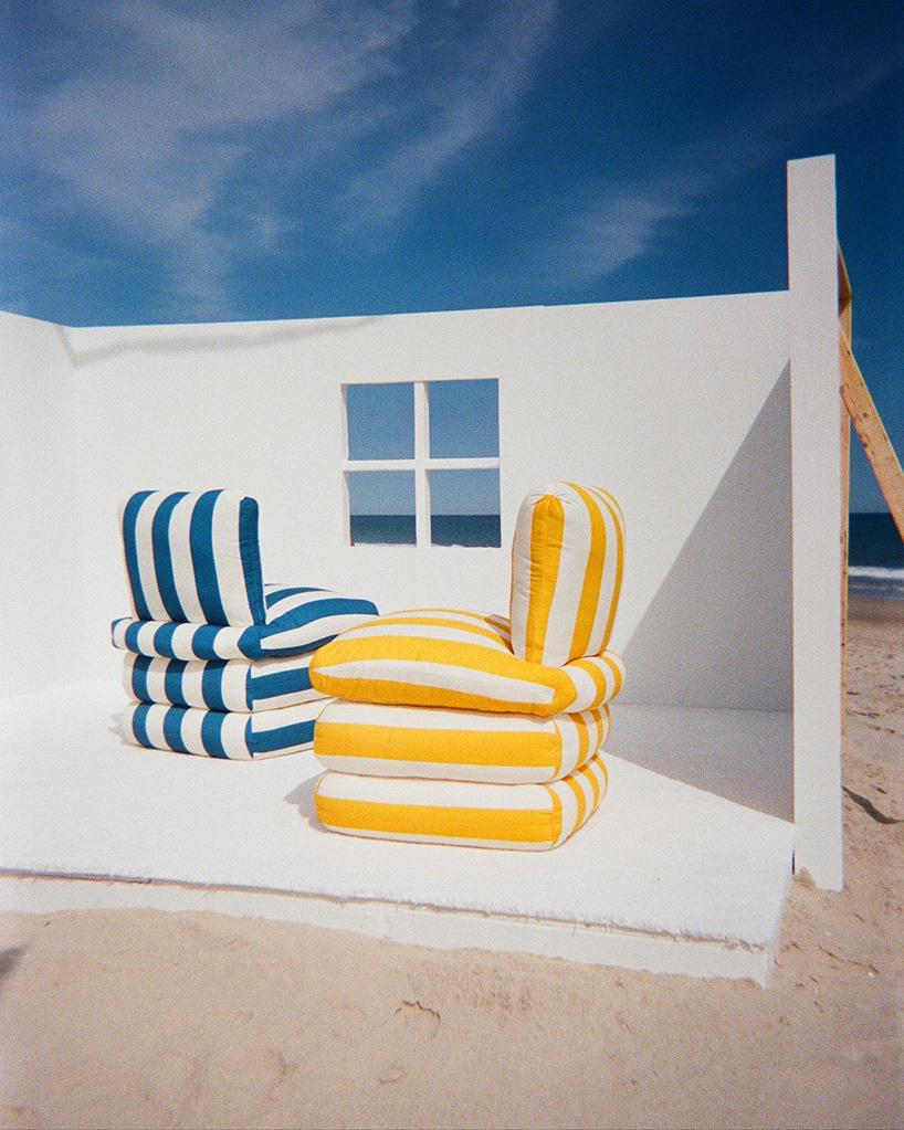 the pillow chair by ash NYC evokes the summertime mood of the italian riviera