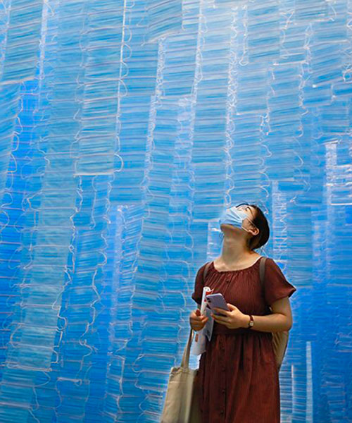 117,539 individual face masks comprise 'face to face' curtain installation