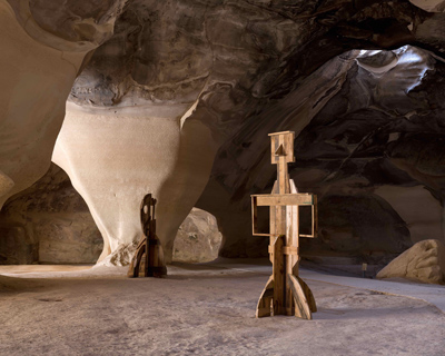 ivo bisignano's 'human forms' occupy an ancient cave in israel