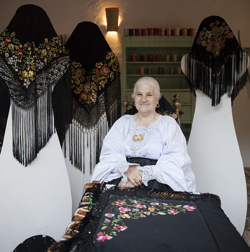 le botteghe su gologone pays tribute to the craftsmanship and tradition of sardinia