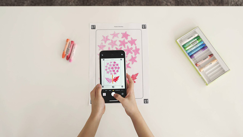 teamLab's interactive at-home artwork brings ever-blooming flowers to your TV screen