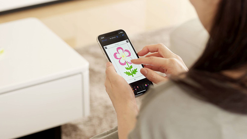 teamLab's interactive at-home artwork brings ever-blooming flowers to your TV screen