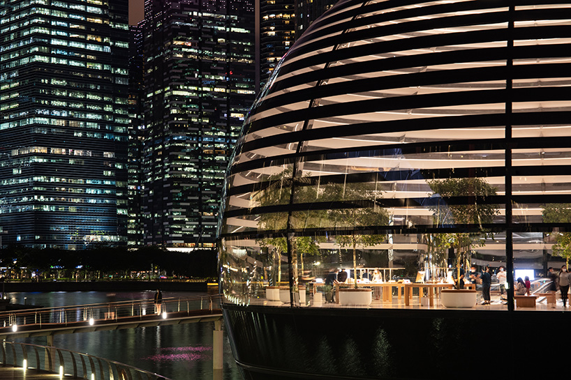 apple unveils floating marina bay sands store in singapore