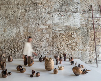 carwan gallery inaugurates new space in athens with omer arbel's copper sculptures