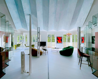 folded ceiling panel tops the 'vanity affair' apartment by fast&furious office in madrid