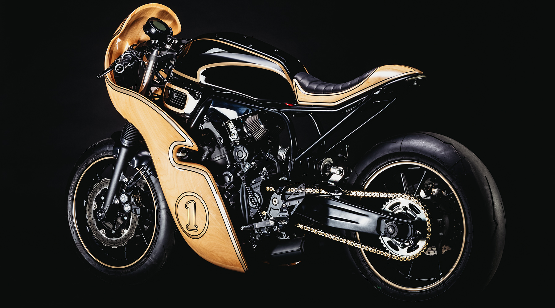 george-woodman-garage-hommage-yamaha-xs700-motorcycle-designboom06