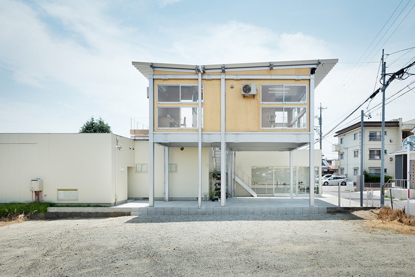 keisuke hatakenaka extends dog grooming salon in japan